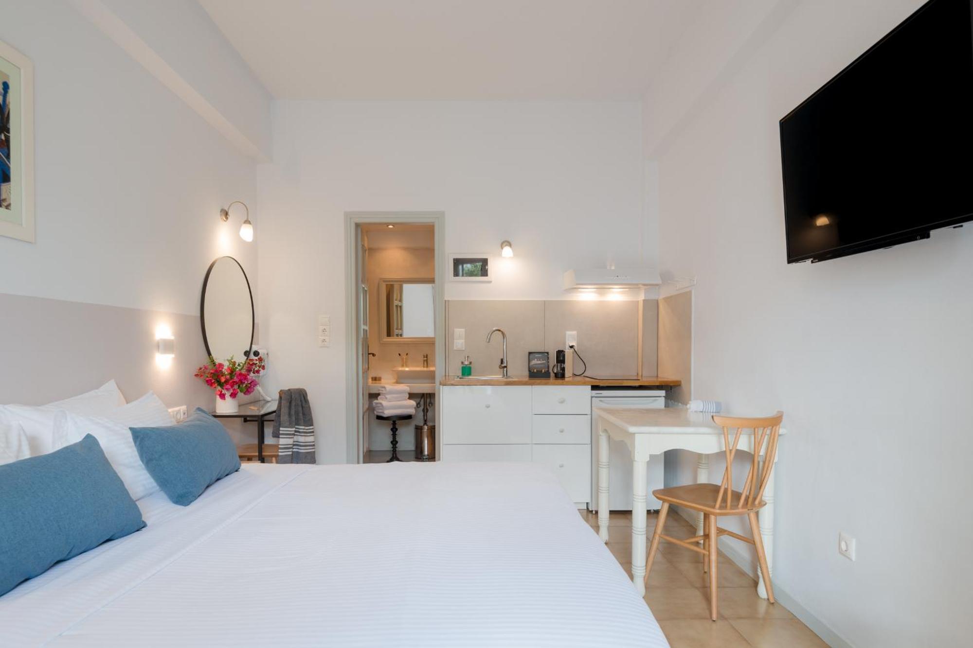 Nautilus Apartments ปาริเกีย ภายนอก รูปภาพ