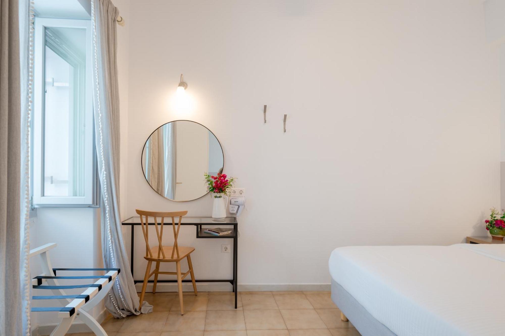 Nautilus Apartments ปาริเกีย ภายนอก รูปภาพ